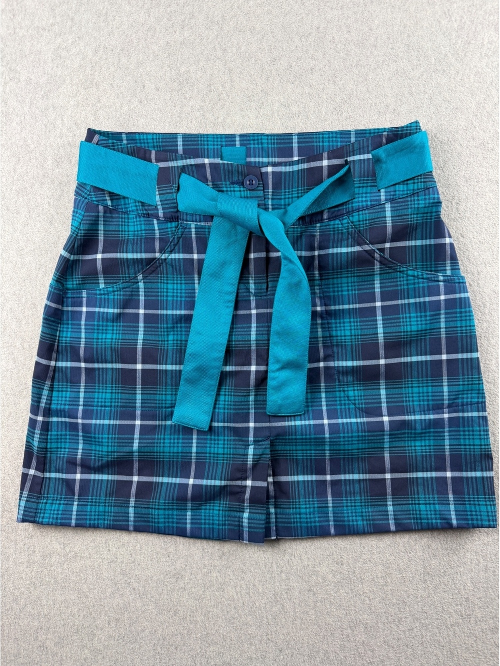 Nike Golf Tour Performance Shorts Women 2 Teal Navy Plaid Dri-FIT Belt